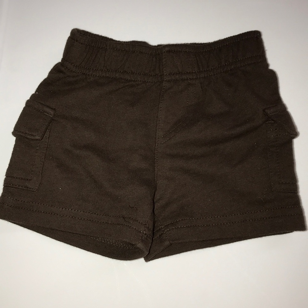 brown shorts